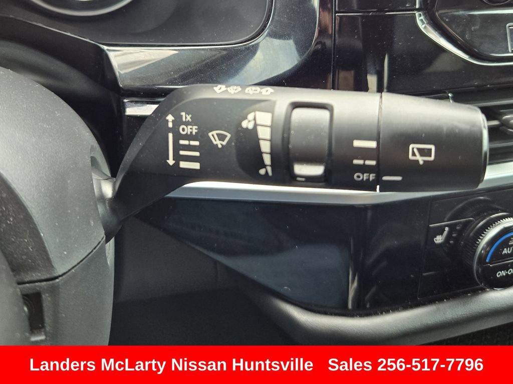 Used 2022 Nissan Pathfinder SL image 23
