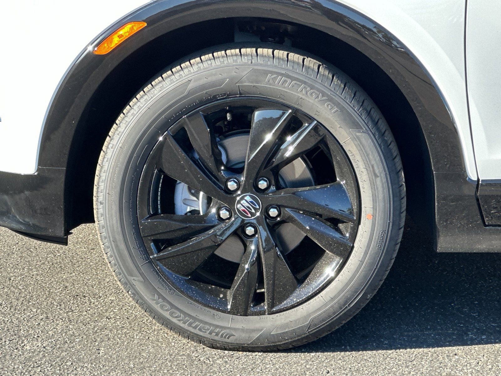 New 2026 Buick Encore GX Sport Touring image 25