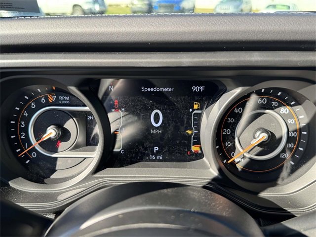 New 2025 Jeep Gladiator Rubicon w/ Convenience Group image 12