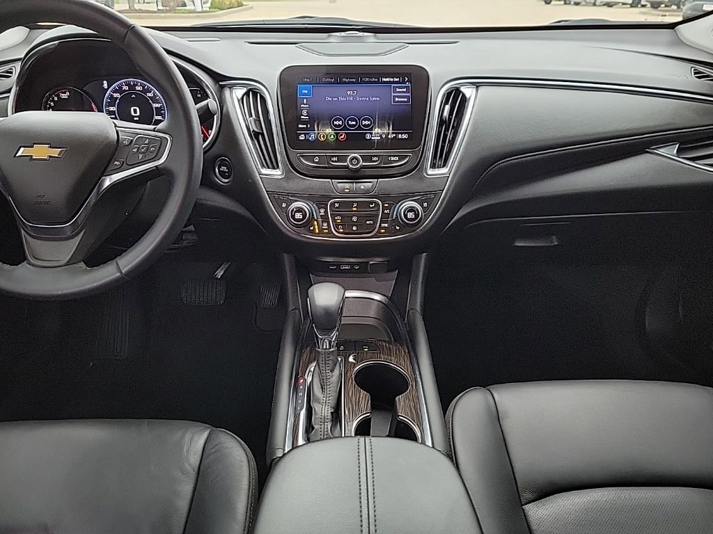 Used 2024 Chevrolet Malibu LT FWD image 11