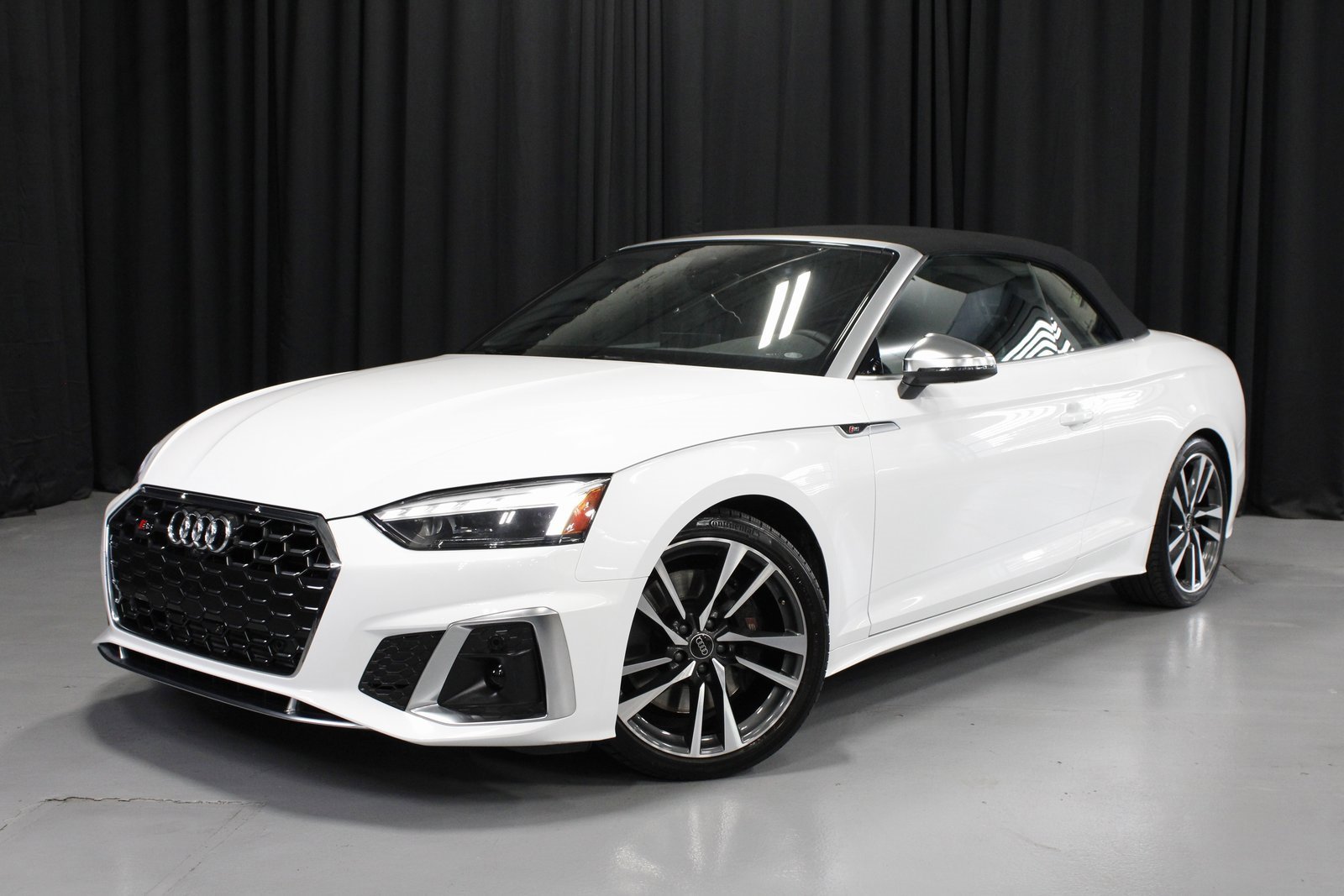Used 2024 Audi S5 Premium image 1