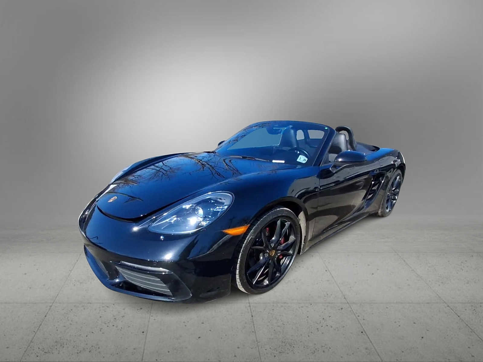 Used 2021 Porsche 718 Boxster S RWD image 4