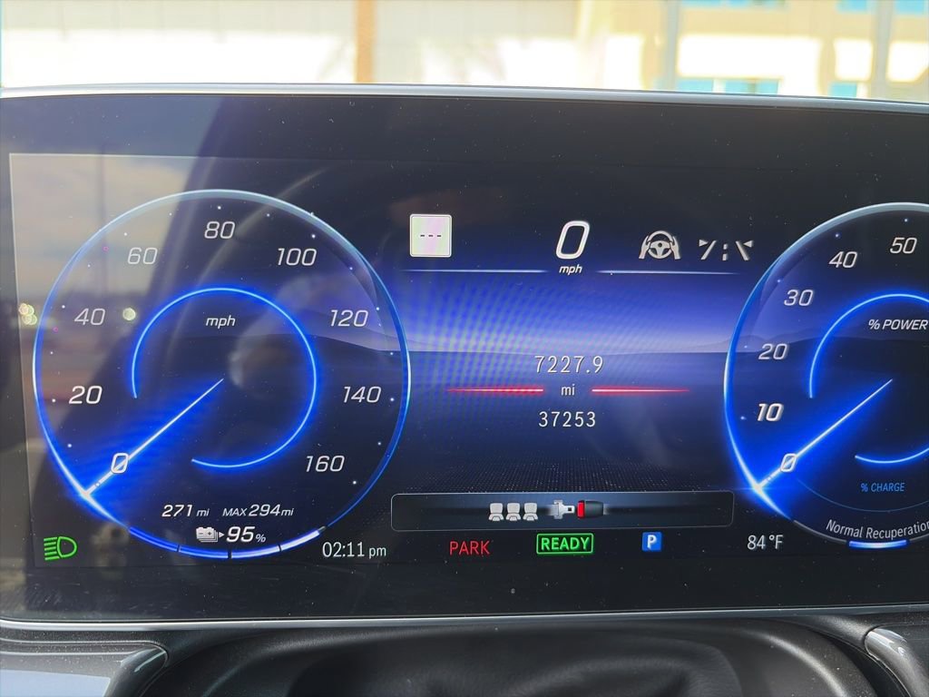 Used 2023 Mercedes-Benz EQE 500 4MATIC SUV image 5