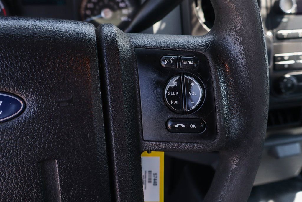 Used 2015 Ford F550 2WD Regular Cab Super Duty image 25