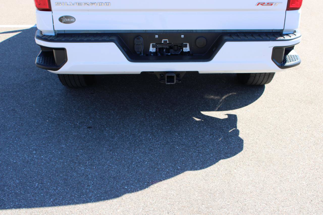 Used 2022 Chevrolet Silverado 1500 RST RWD image 6