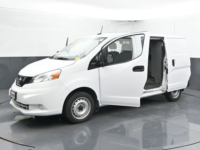 Used 2021 Nissan NV200 S image 47