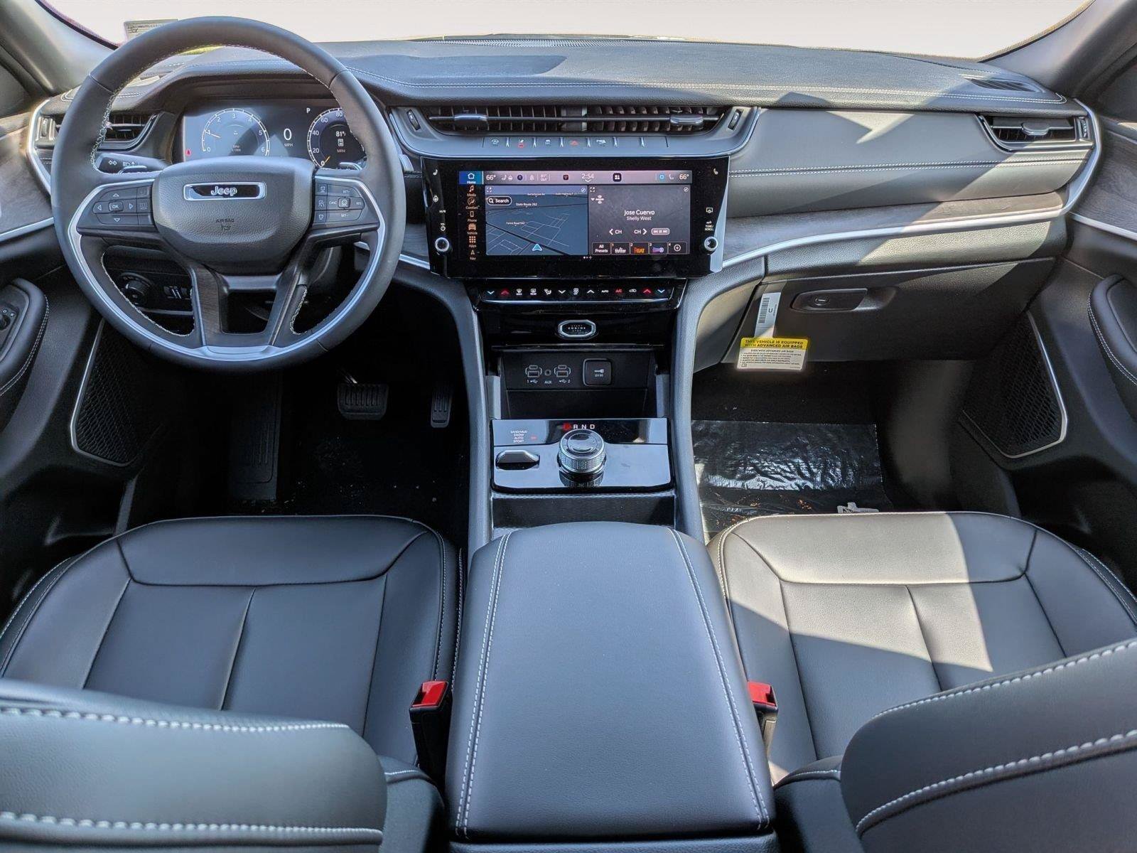 New 2026 Jeep Grand Cherokee Limited AWD/4WD image 18