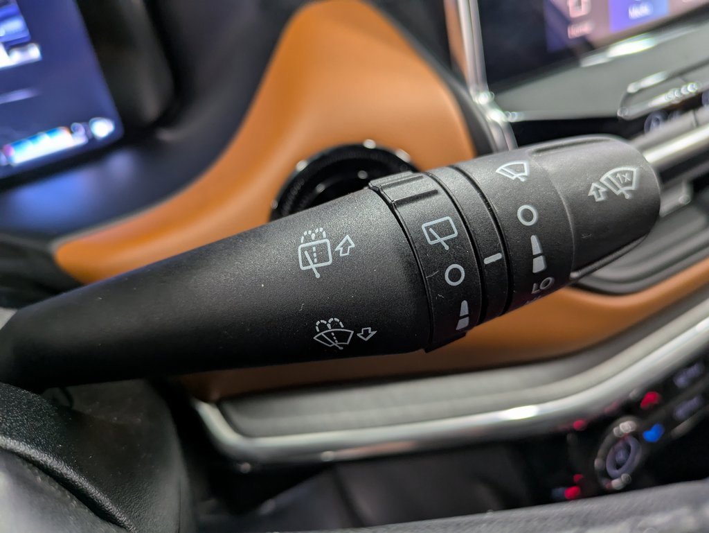 Used 2024 Jeep Compass Limited w/ Elite Group image 19