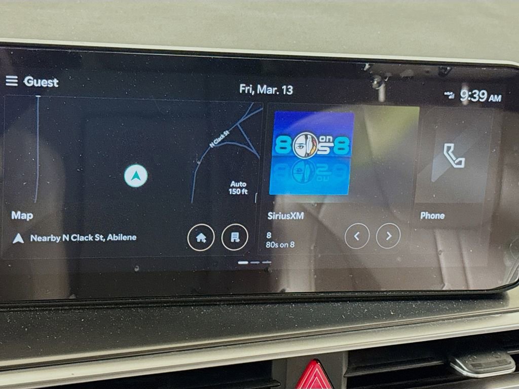 Used 2024 Kia Sorento S w/ Panoramic Sunroof Package image 13