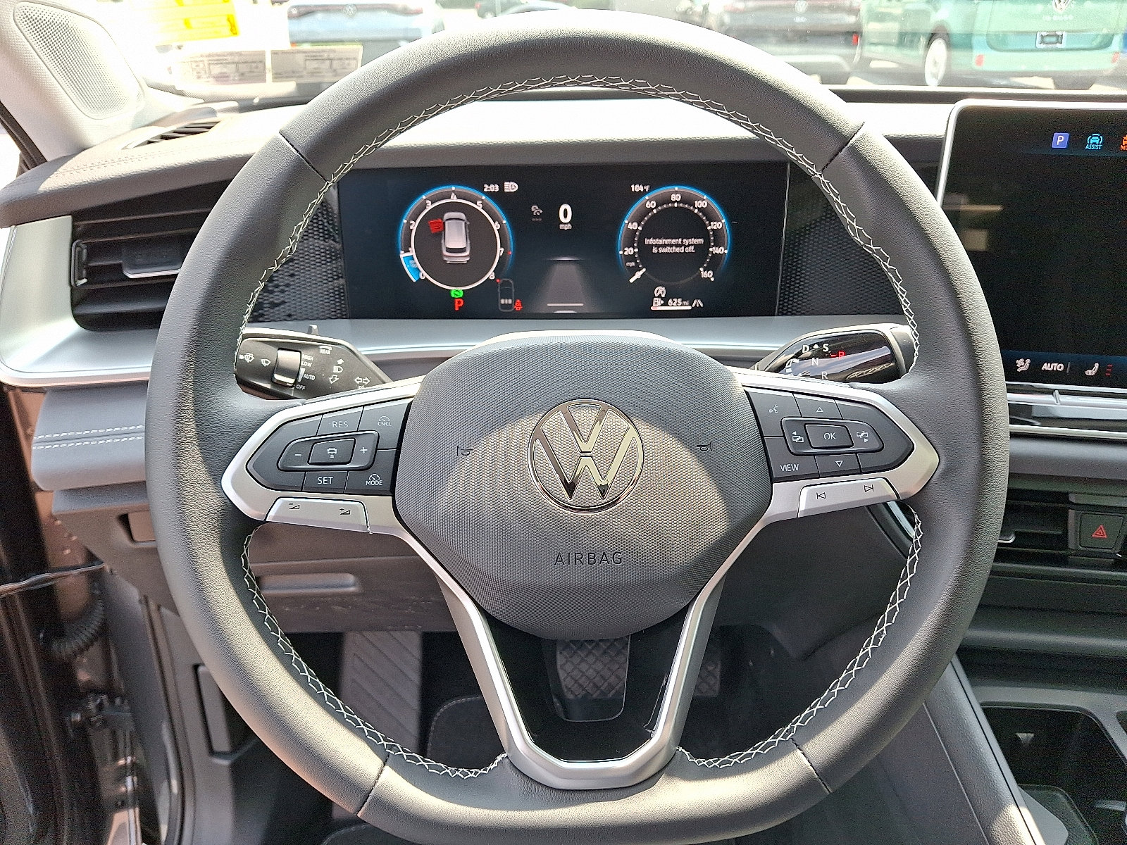 New 2025 Volkswagen Tiguan SE image 10