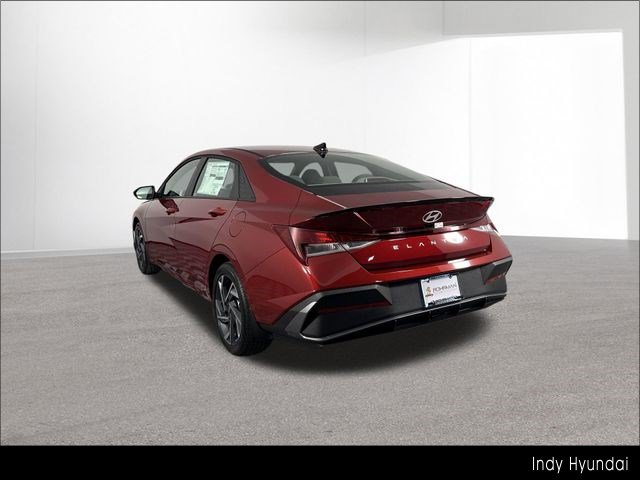 Certified 2025 Hyundai Elantra Sport FWD image 40