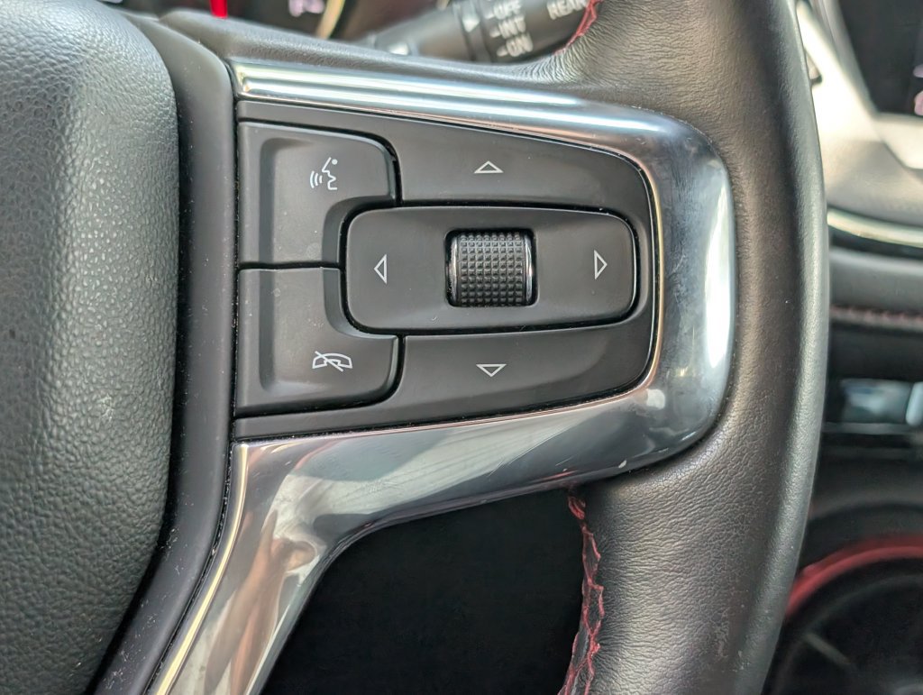 Used 2022 Chevrolet Blazer RS FWD image 23