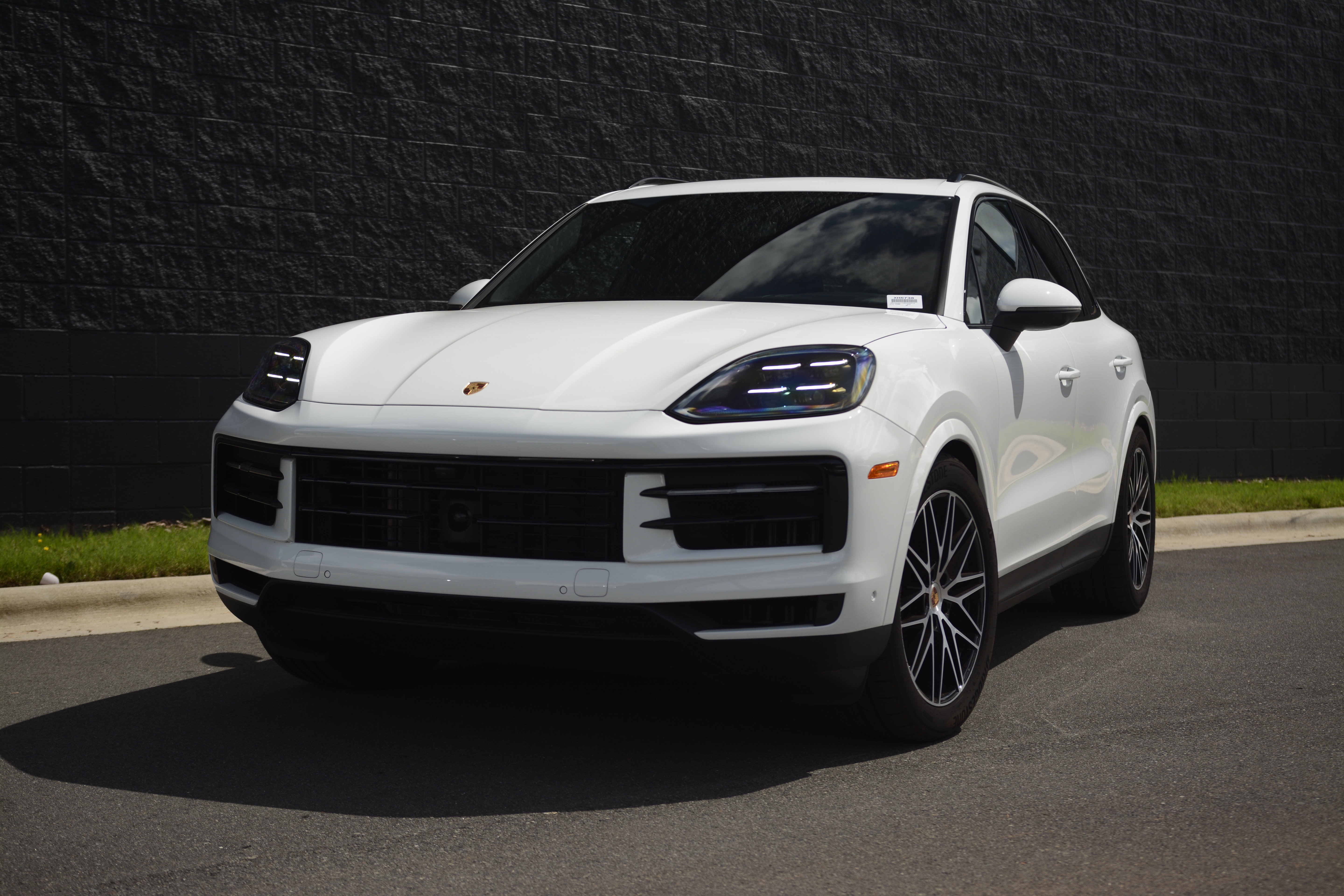 Certified 2025 Porsche Cayenne AWD/4WD video 1