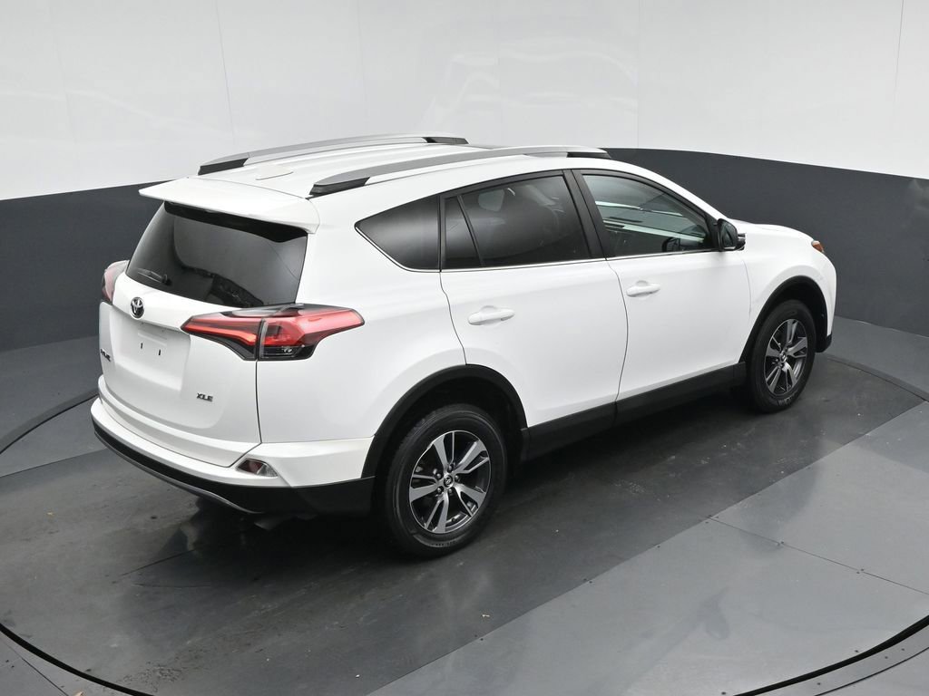 Used 2018 Toyota RAV4 XLE w/ Plus Extra Value Package image 58