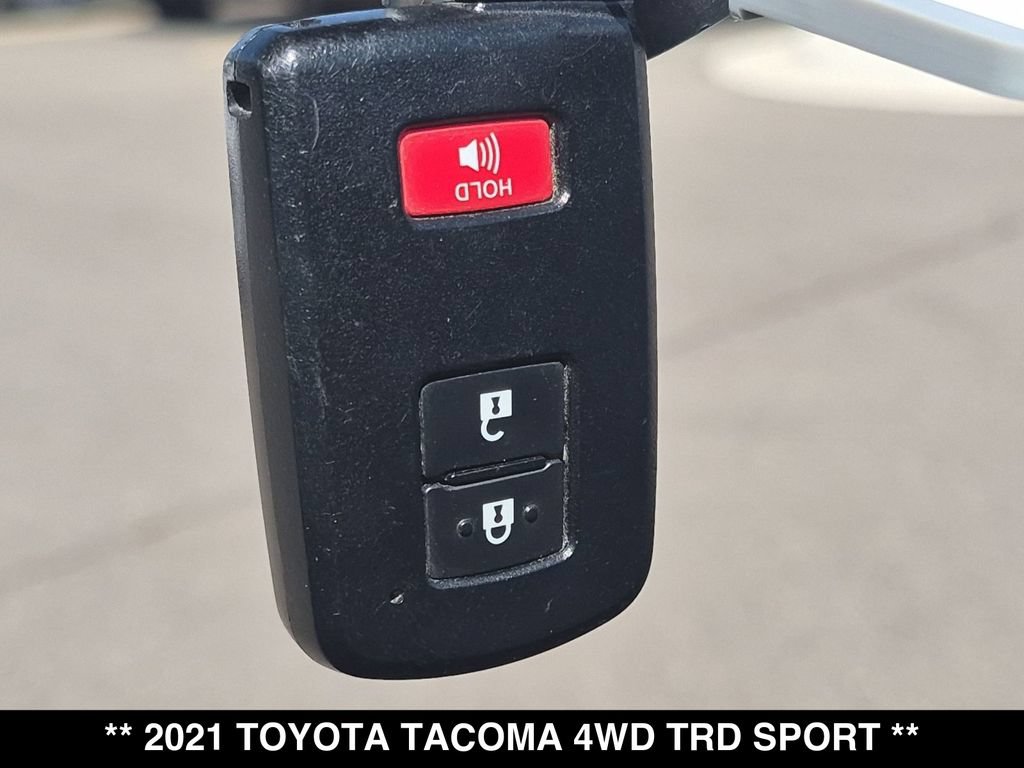 Used 2021 Toyota Tacoma TRD Sport AWD/4WD image 28