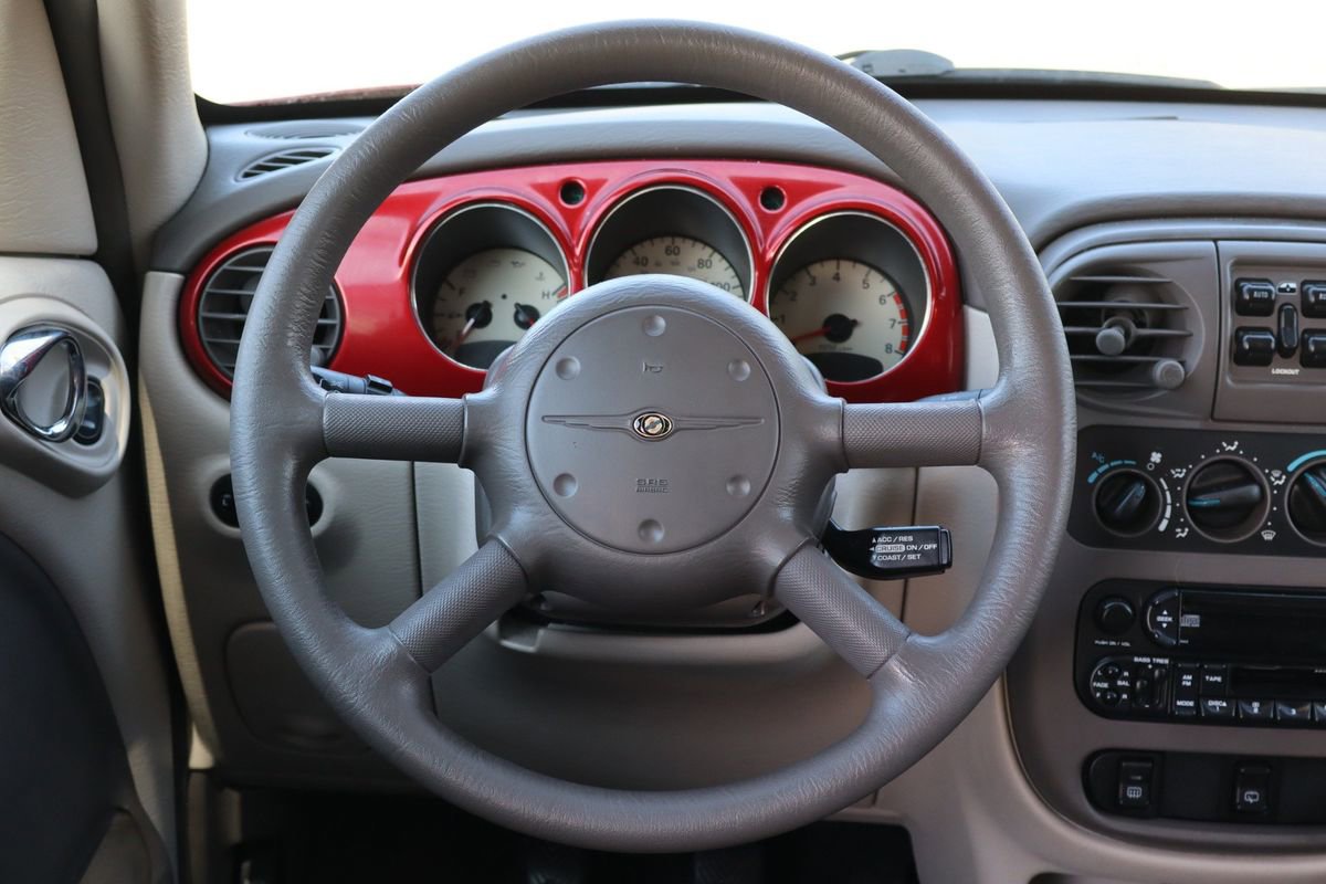 Used 2002 Chrysler PT Cruiser Touring image 18