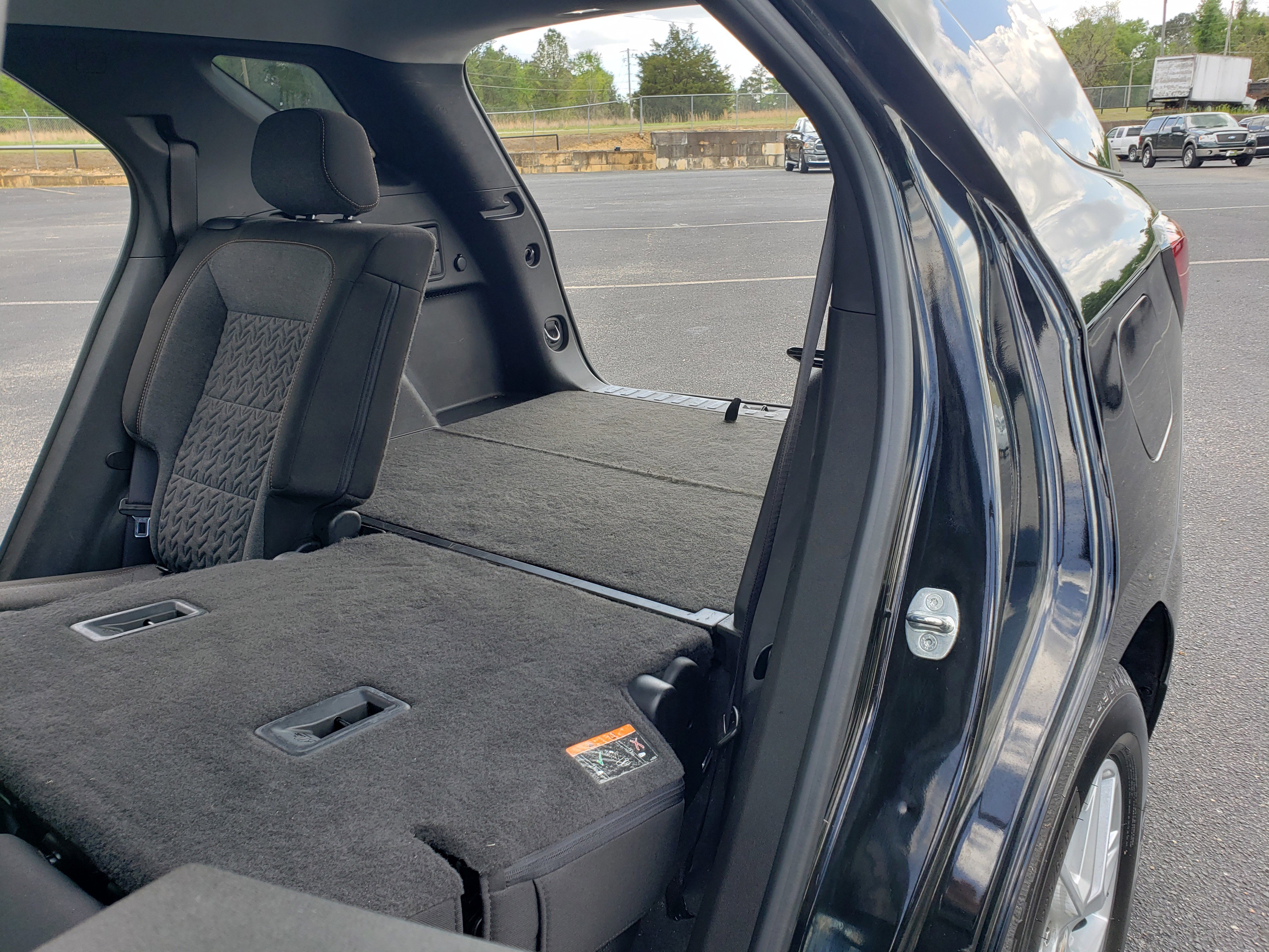 Used 2022 Chevrolet Equinox LT w/ Driver Convenience Package image 35