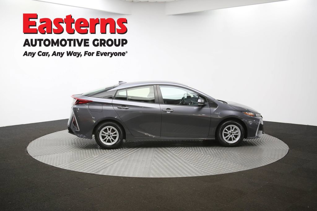 Used 2021 Toyota Prius Prime LE FWD image 43