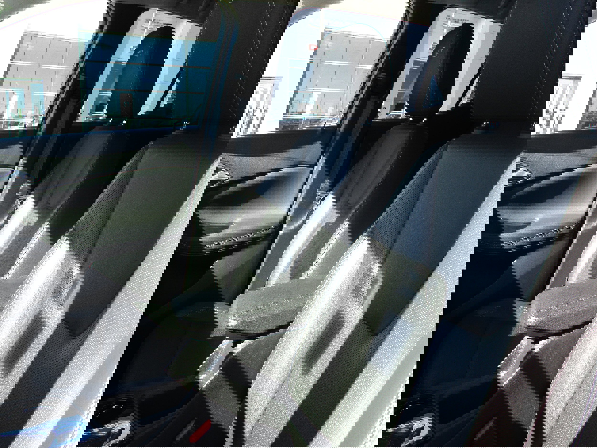 Used 2024 Buick Encore GX Sport Touring w/ Comfort Package image 31