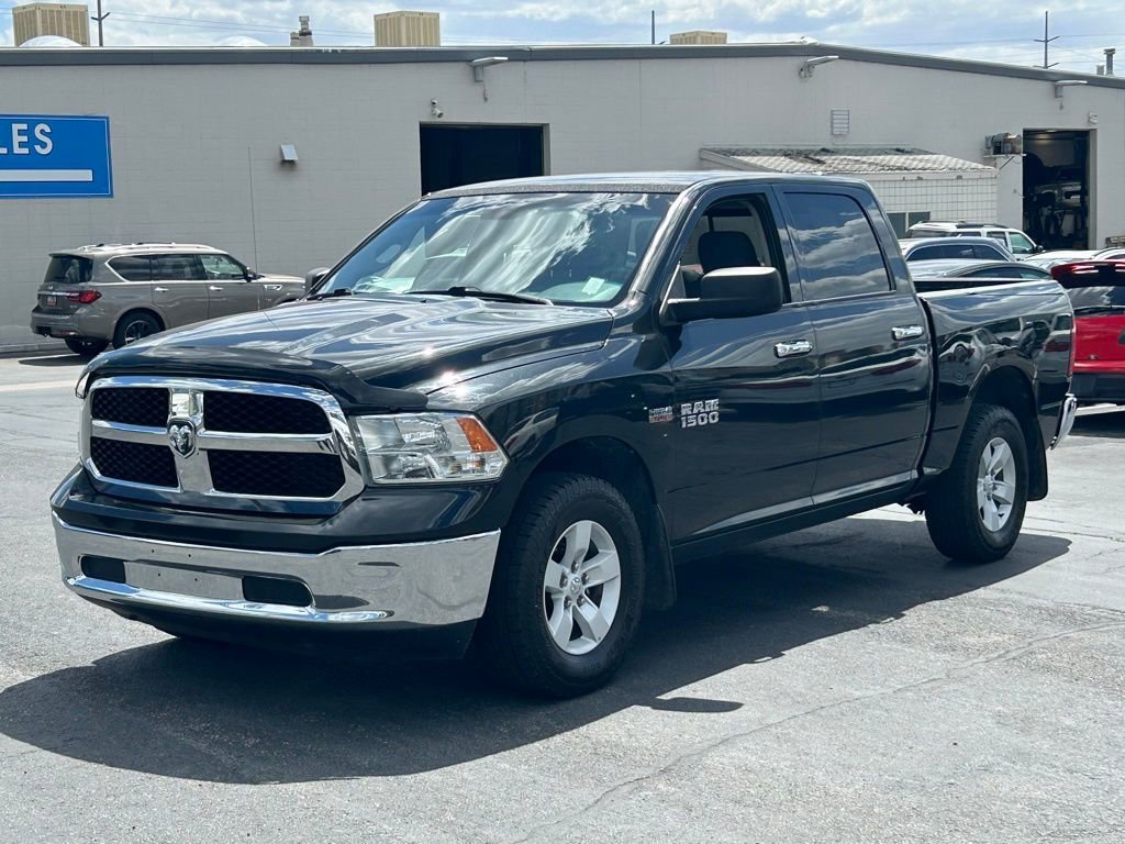 Used 2018 RAM 1500 Classic SLT AWD/4WD image 9