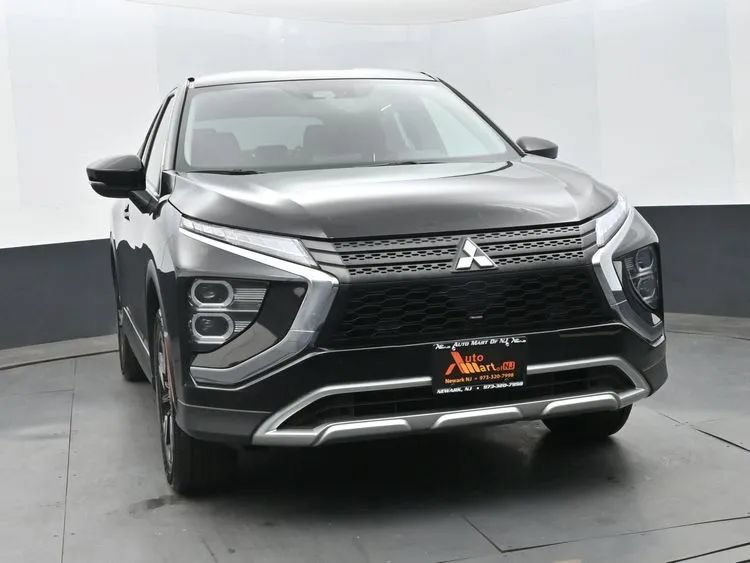Used 2024 Mitsubishi Eclipse Cross SE AWD/4WD image 3