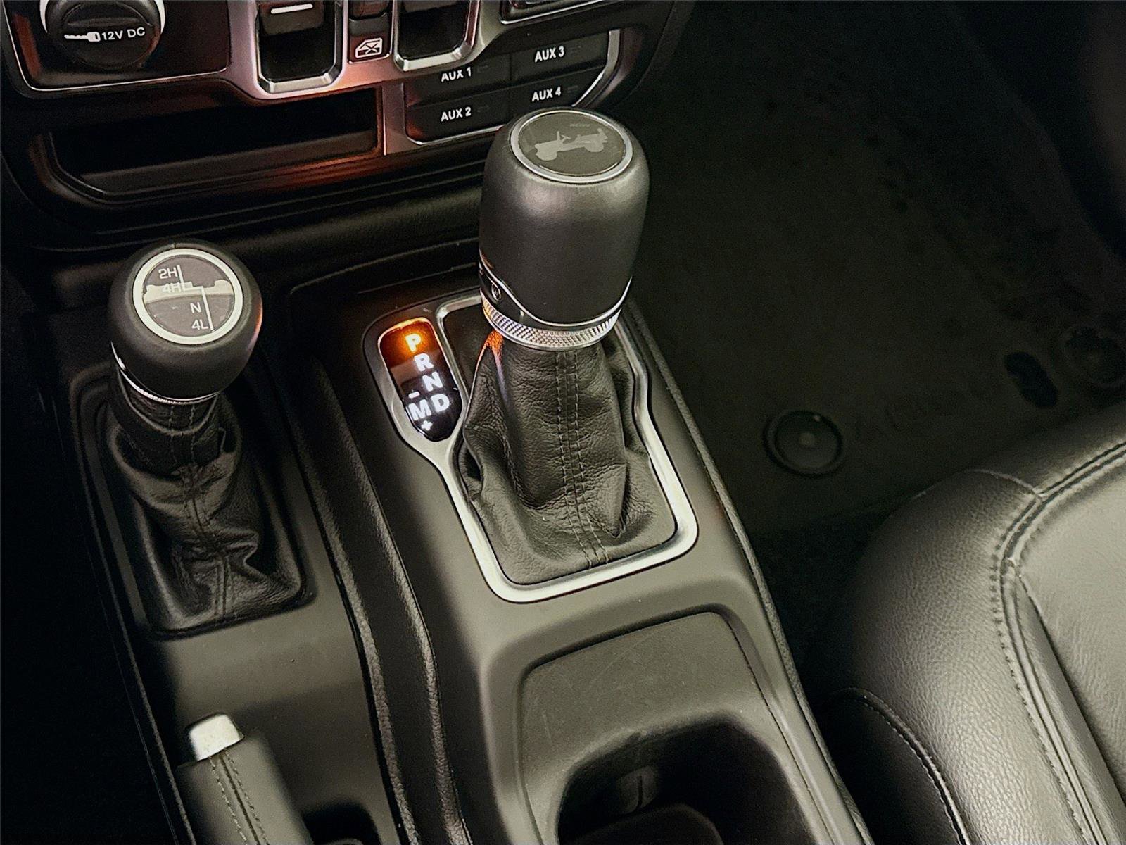 Used 2023 Jeep Wrangler Unlimited Sahara image 11