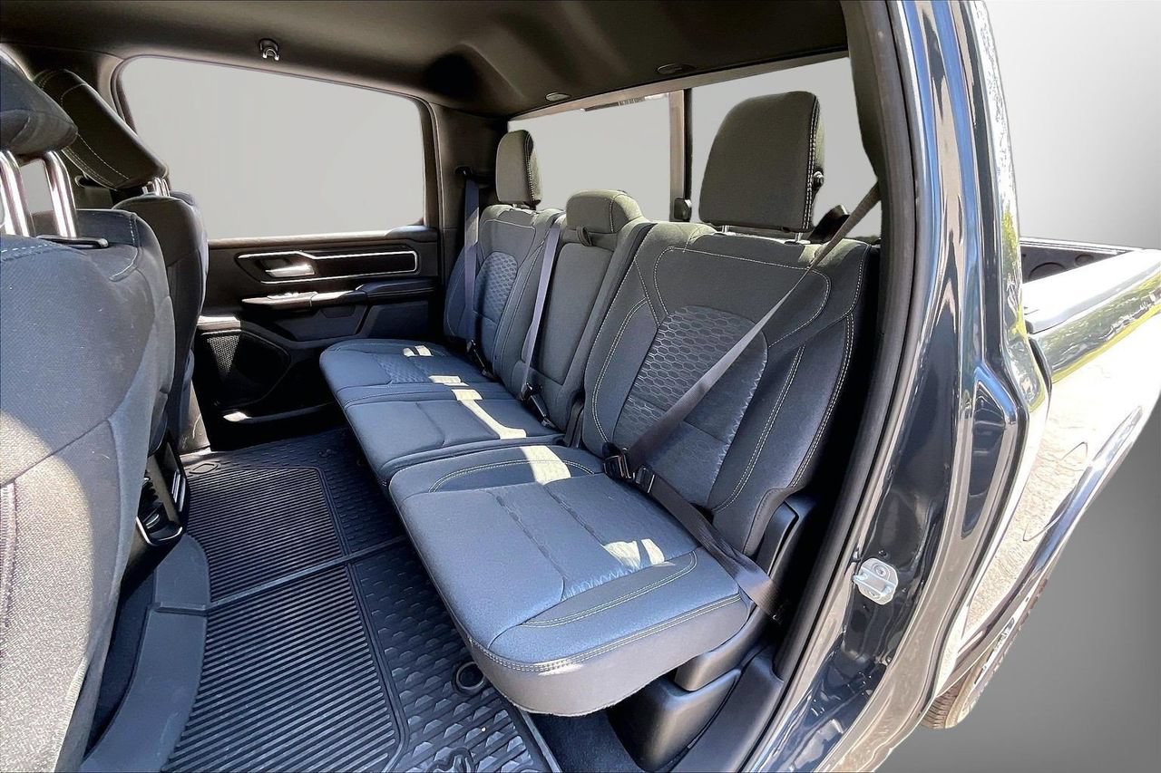 Used 2025 RAM 1500 Big Horn RWD image 21