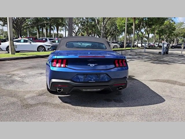 Used 2024 Ford Mustang Convertible image 31