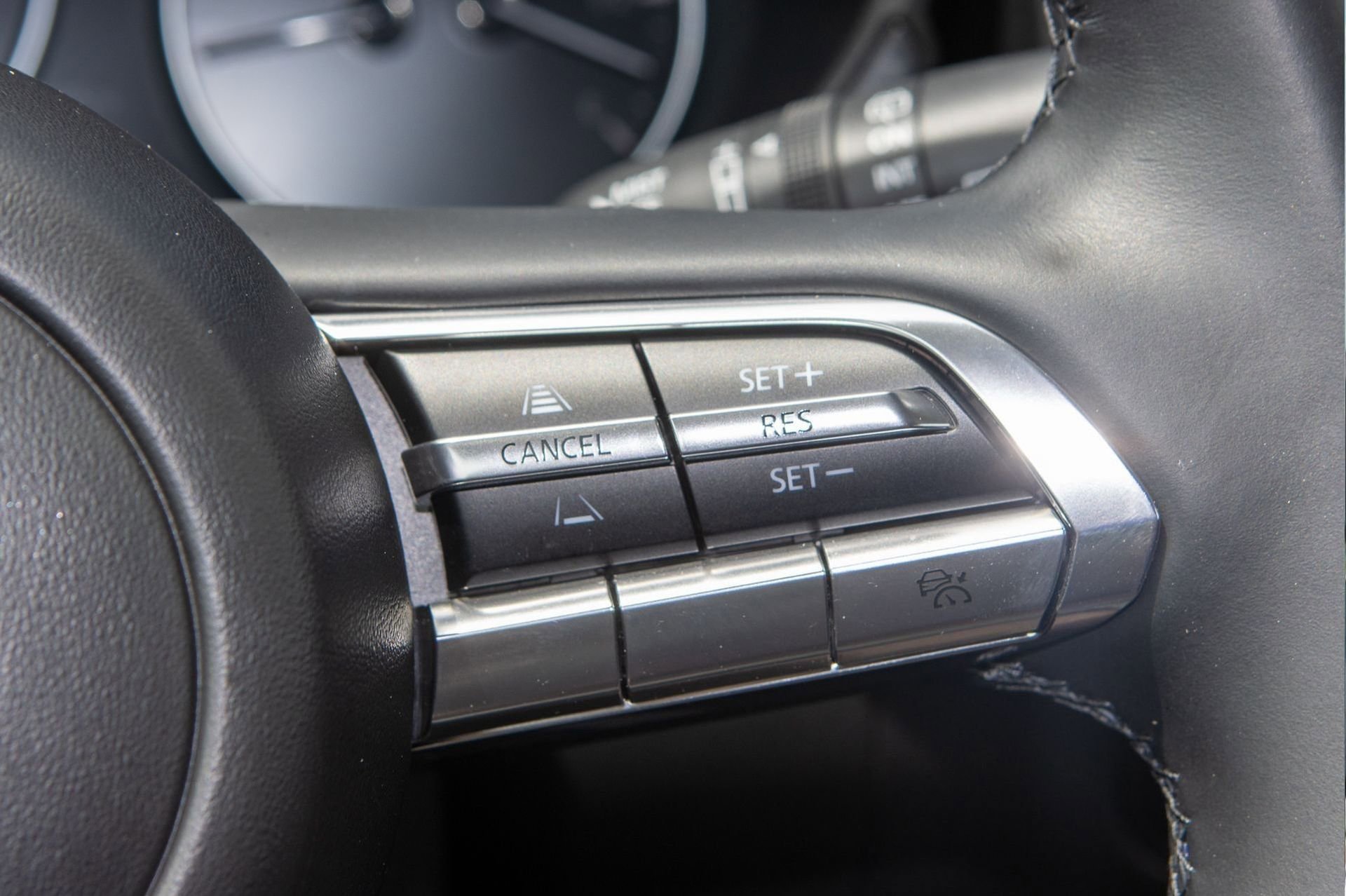 Certified 2025 MAZDA CX-50 AWD 2.5 S w/ Premium Package image 27