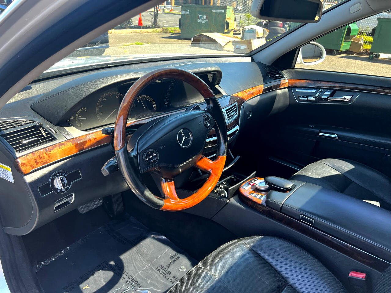 Used 2009 Mercedes-Benz S 550 4MATIC image 10