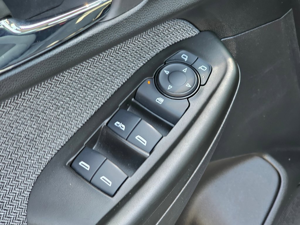 Used 2023 Chevrolet TrailBlazer LT image 28