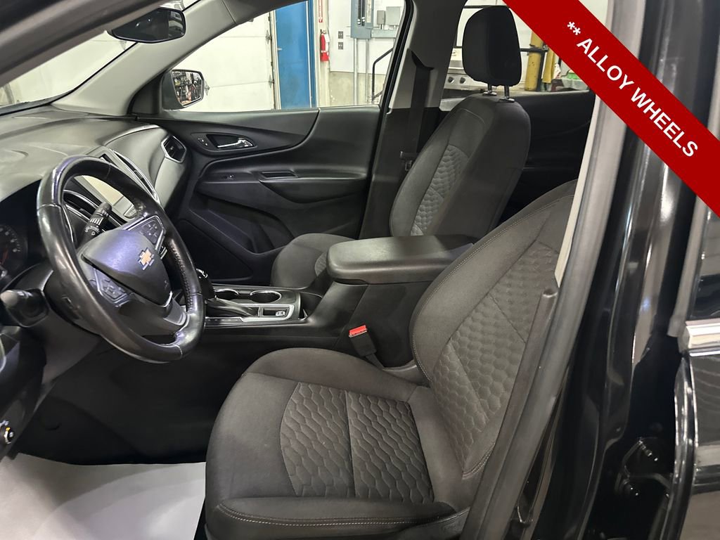 Used 2019 Chevrolet Equinox LT image 12