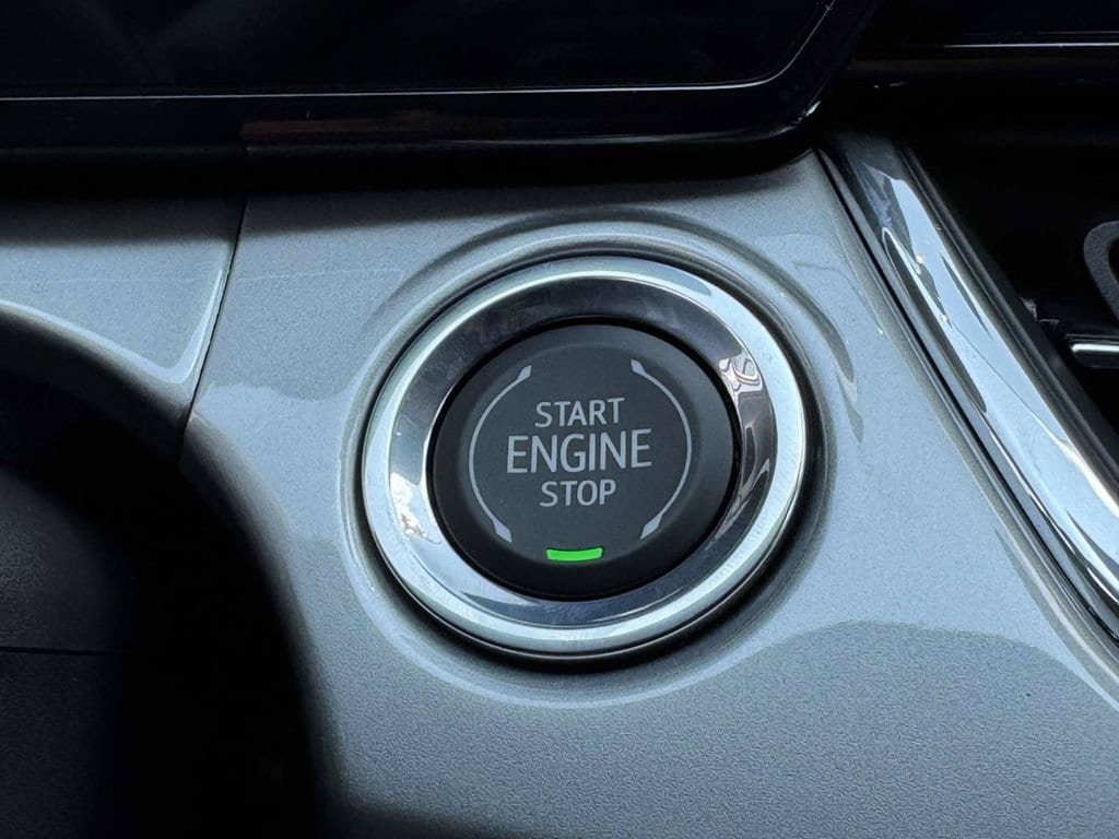 New 2026 Chevrolet Trax LT w/ Driver Confidence Package FWD image 9