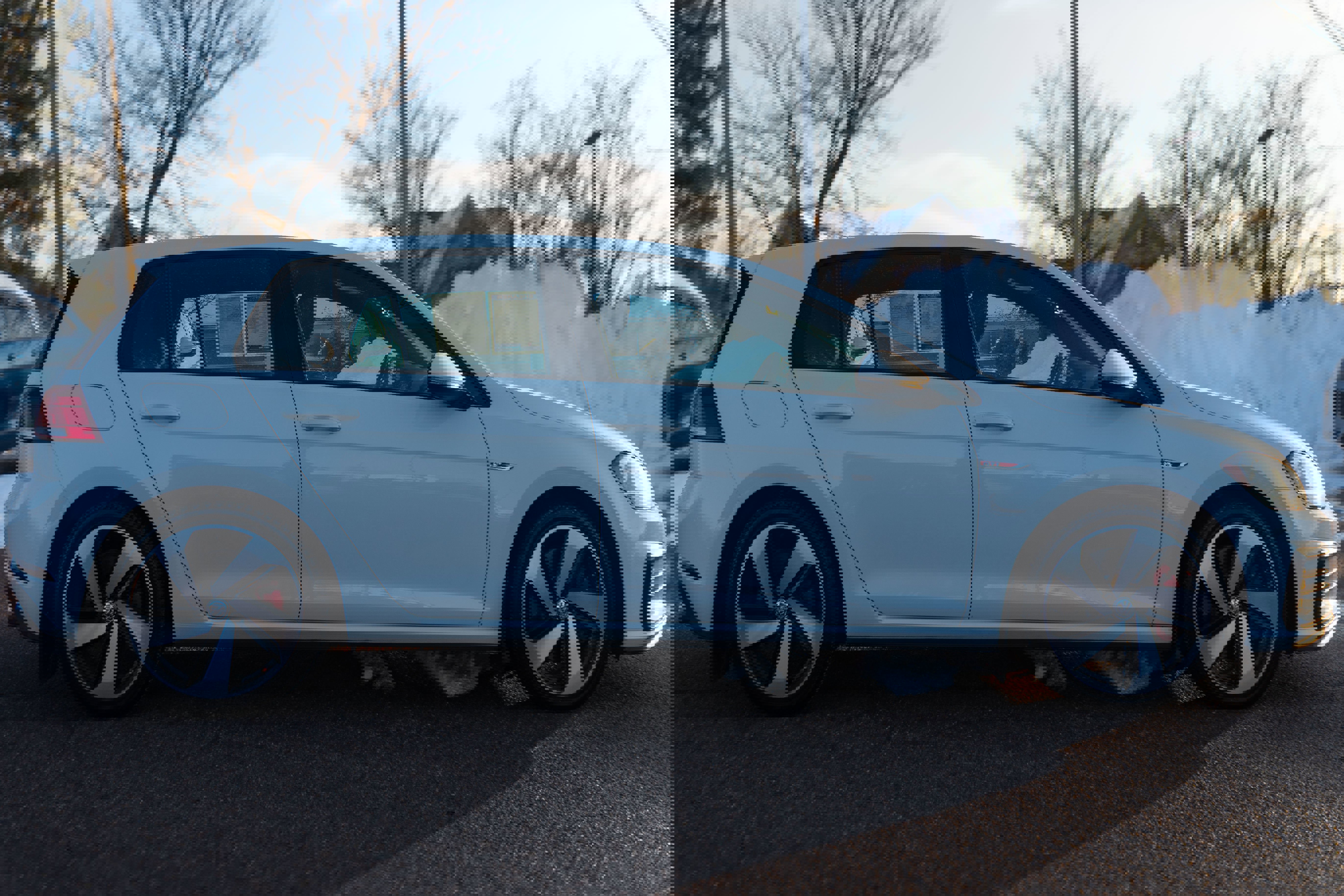 Certified 2020 Volkswagen GTI S image 7