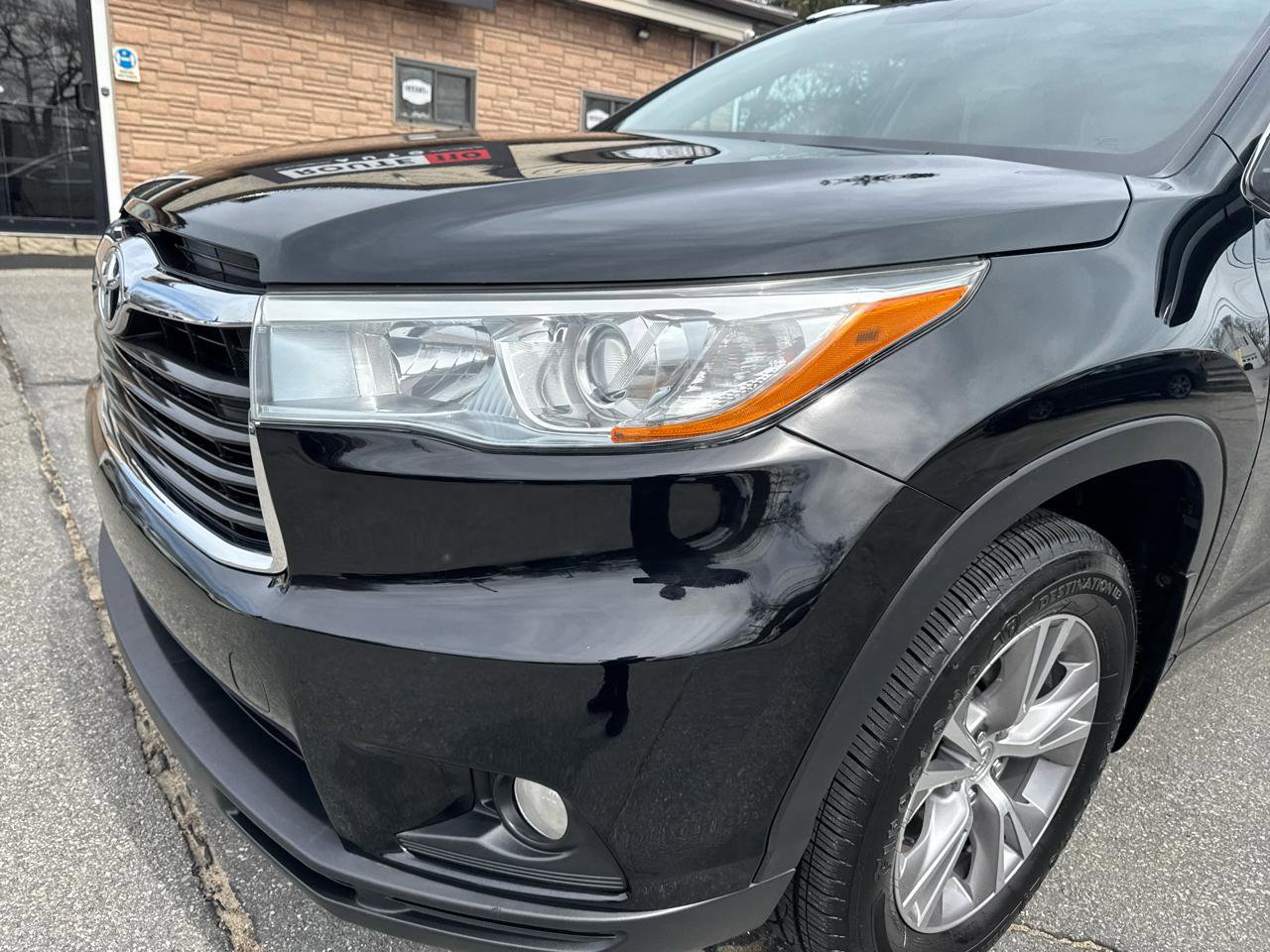 Used 2015 Toyota Highlander XLE image 15