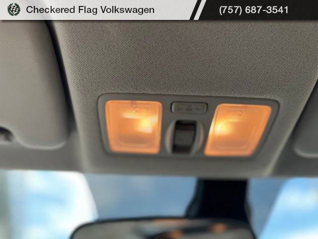 Used 2023 Hyundai Venue SEL w/ Cargo Package image 17