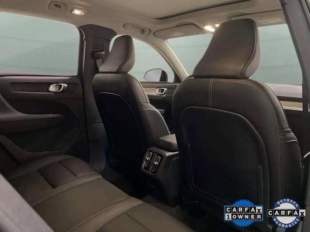 Used 2025 Volvo XC40 B5 Plus image 78