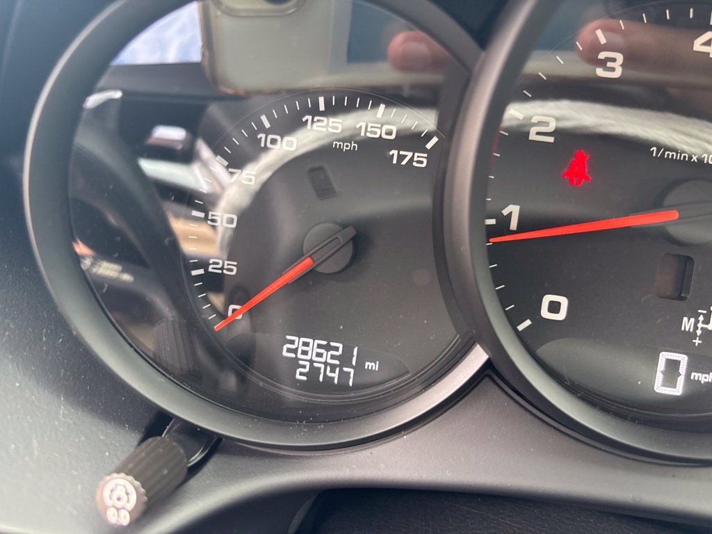 Used 2021 Porsche 718 Cayman RWD image 19