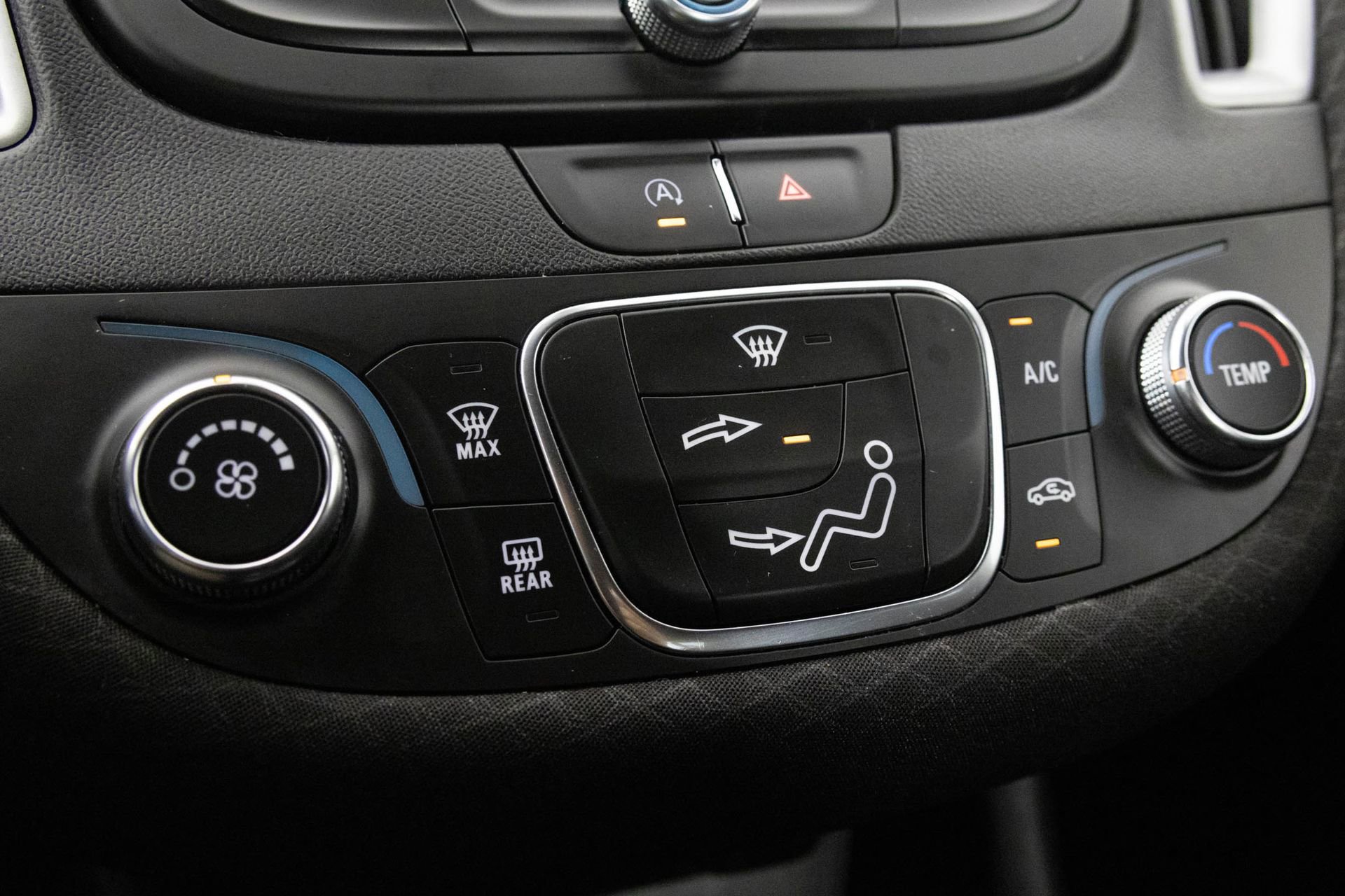 Used 2022 Chevrolet Malibu LS image 23