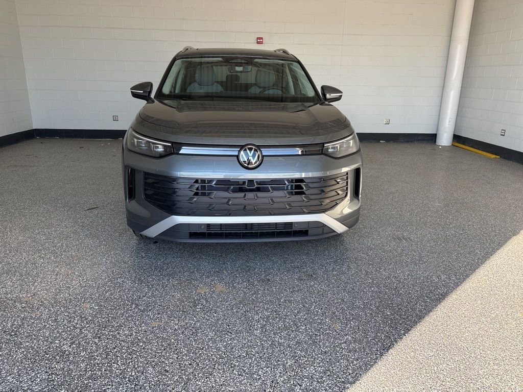 New 2026 Volkswagen Tiguan SE AWD/4WD image 9