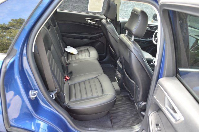 Used 2021 Ford Edge SEL w/ Convenience Package image 36