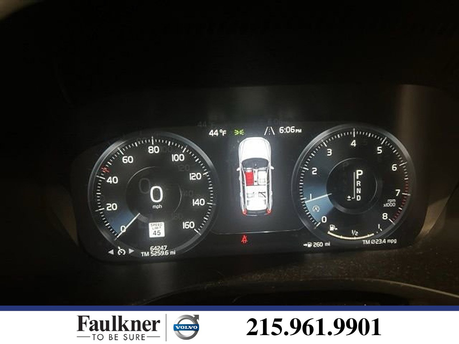 Used 2018 Volvo XC60 T5 Momentum w/ Vision Package