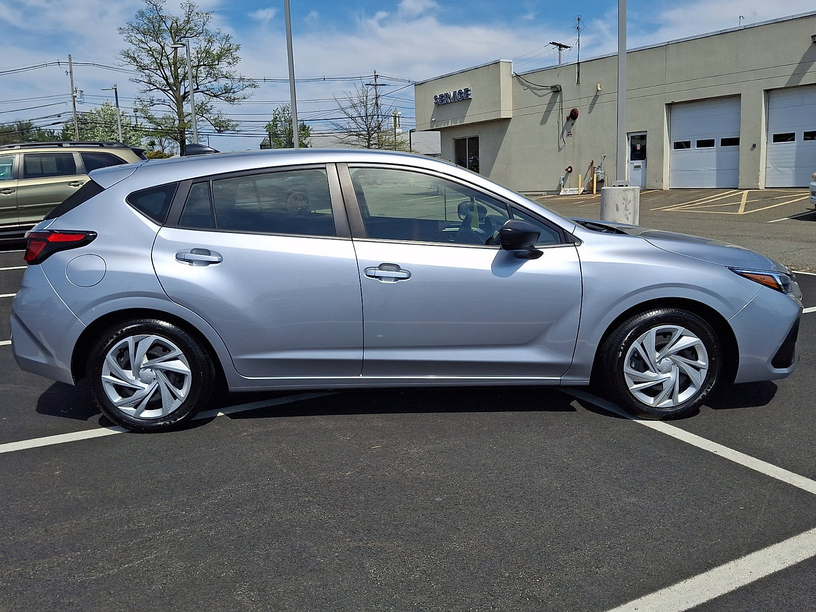 Certified 2024 Subaru Impreza 2.0i AWD/4WD image 7