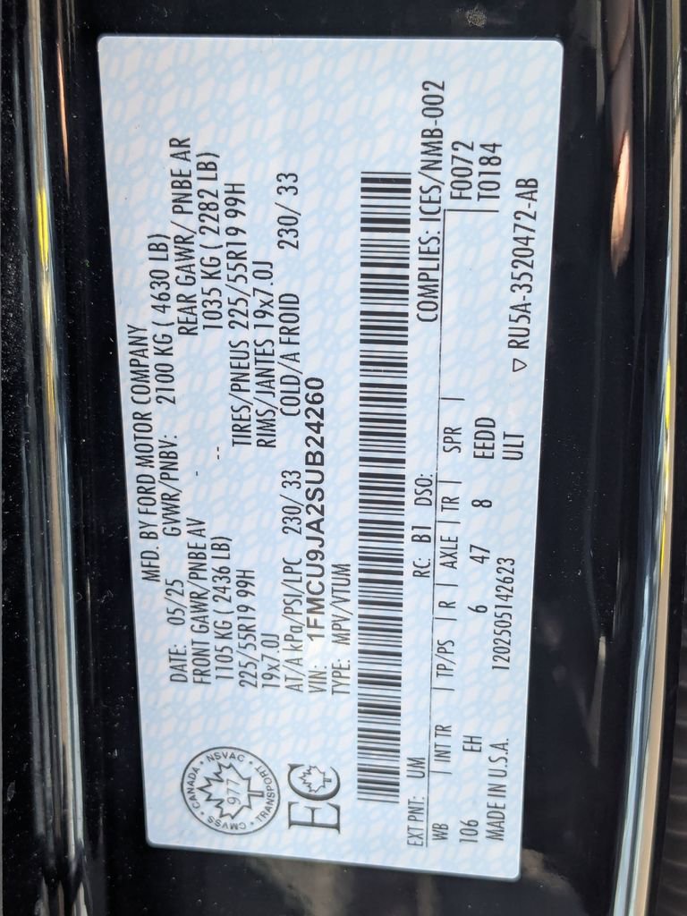 Used 2025 Ford Escape Platinum image 25