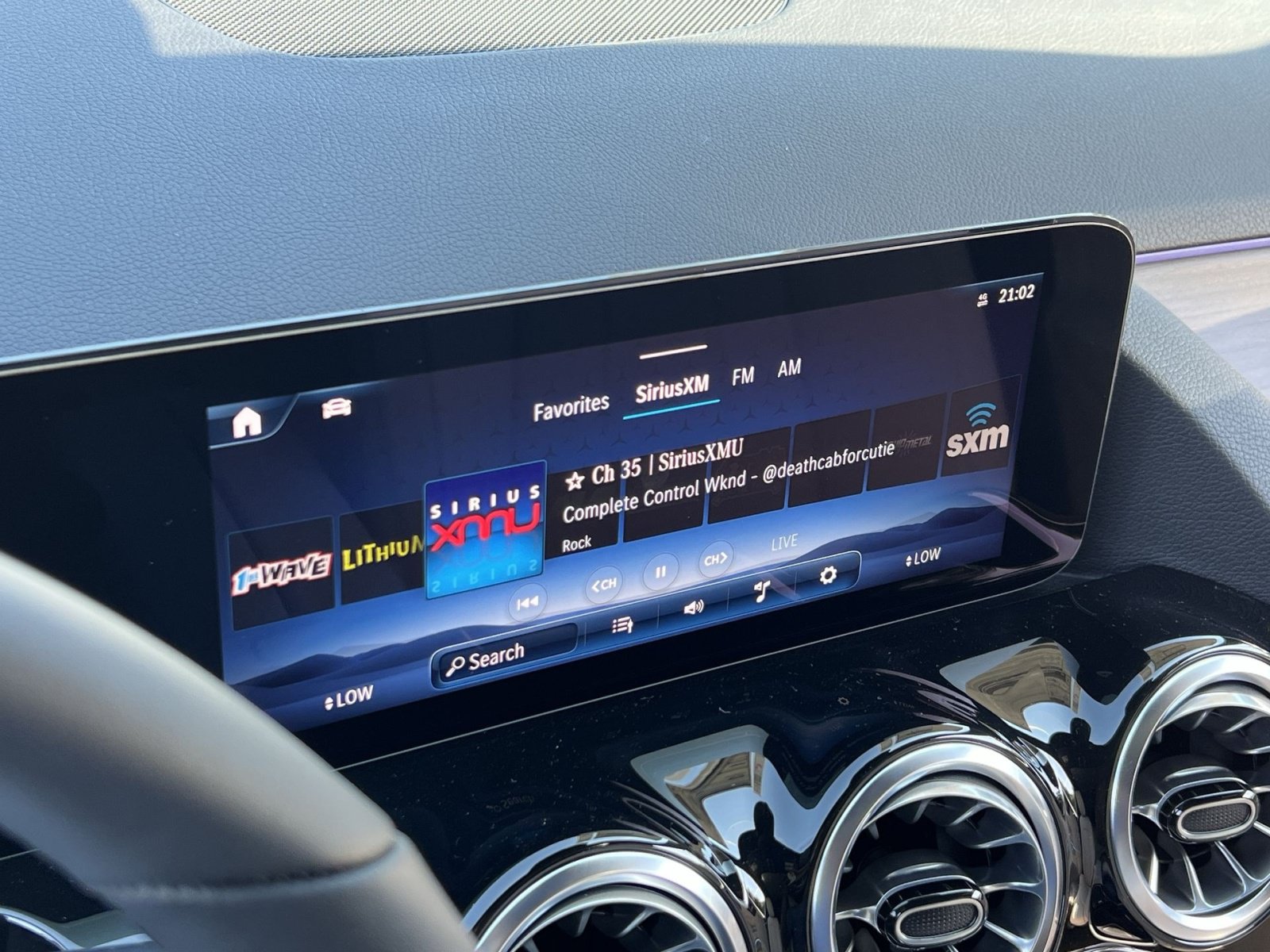 New 2026 Mercedes-Benz GLA 250 4MATIC image 23