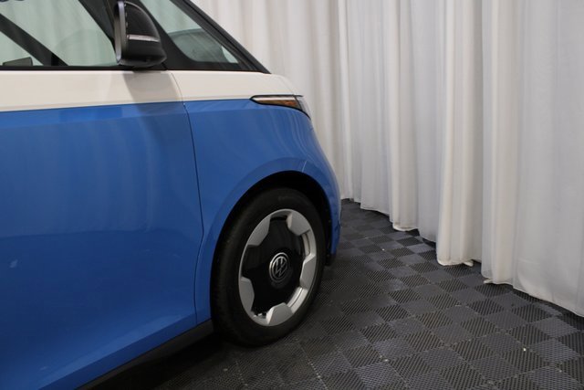 New 2025 Volkswagen ID. Buzz Pro S Plus image 29
