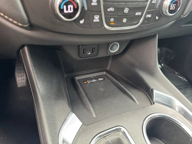 Certified 2023 Chevrolet Traverse LT AWD/4WD image 21