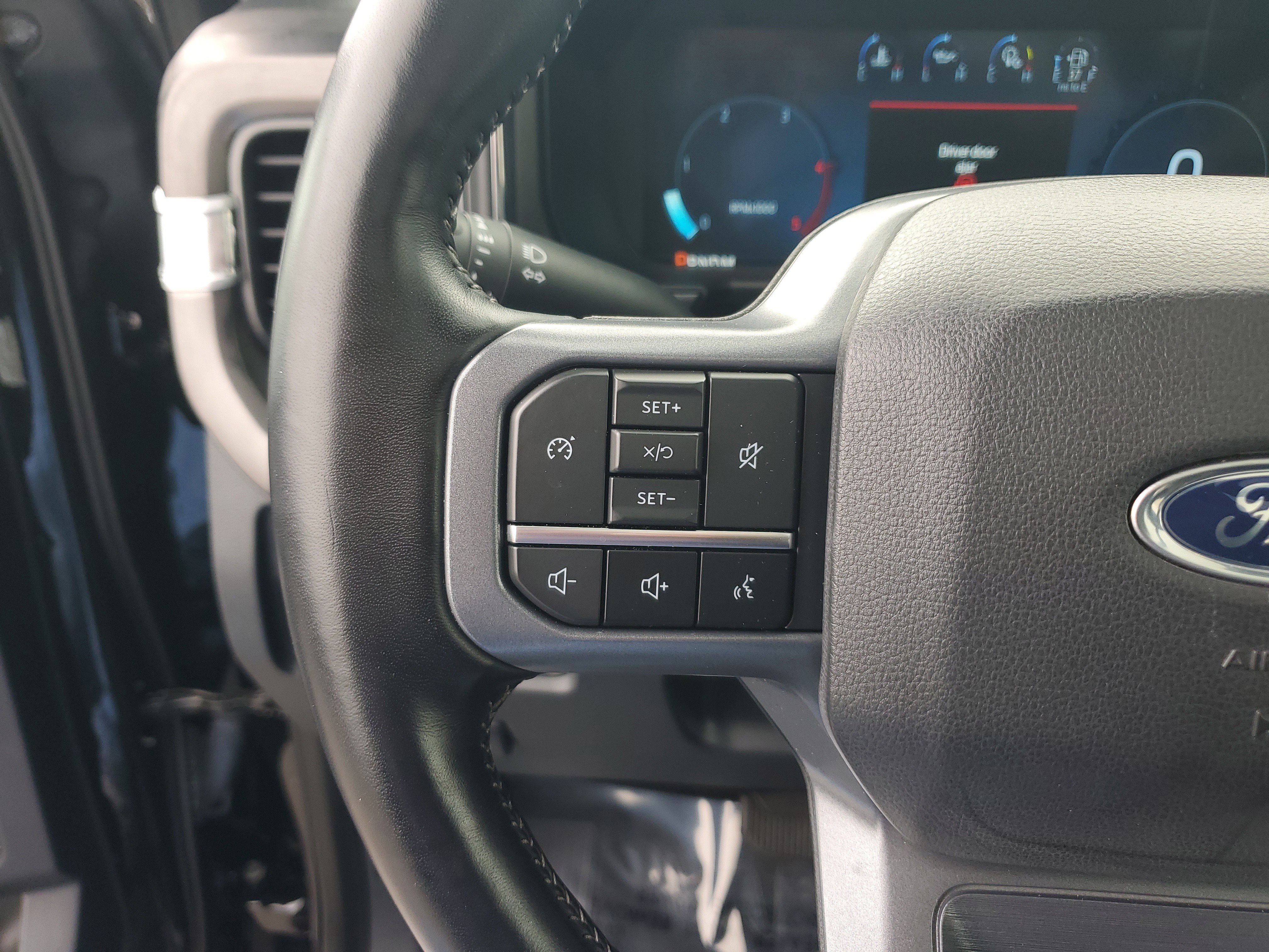 Used 2023 Ford F250 Lariat image 21