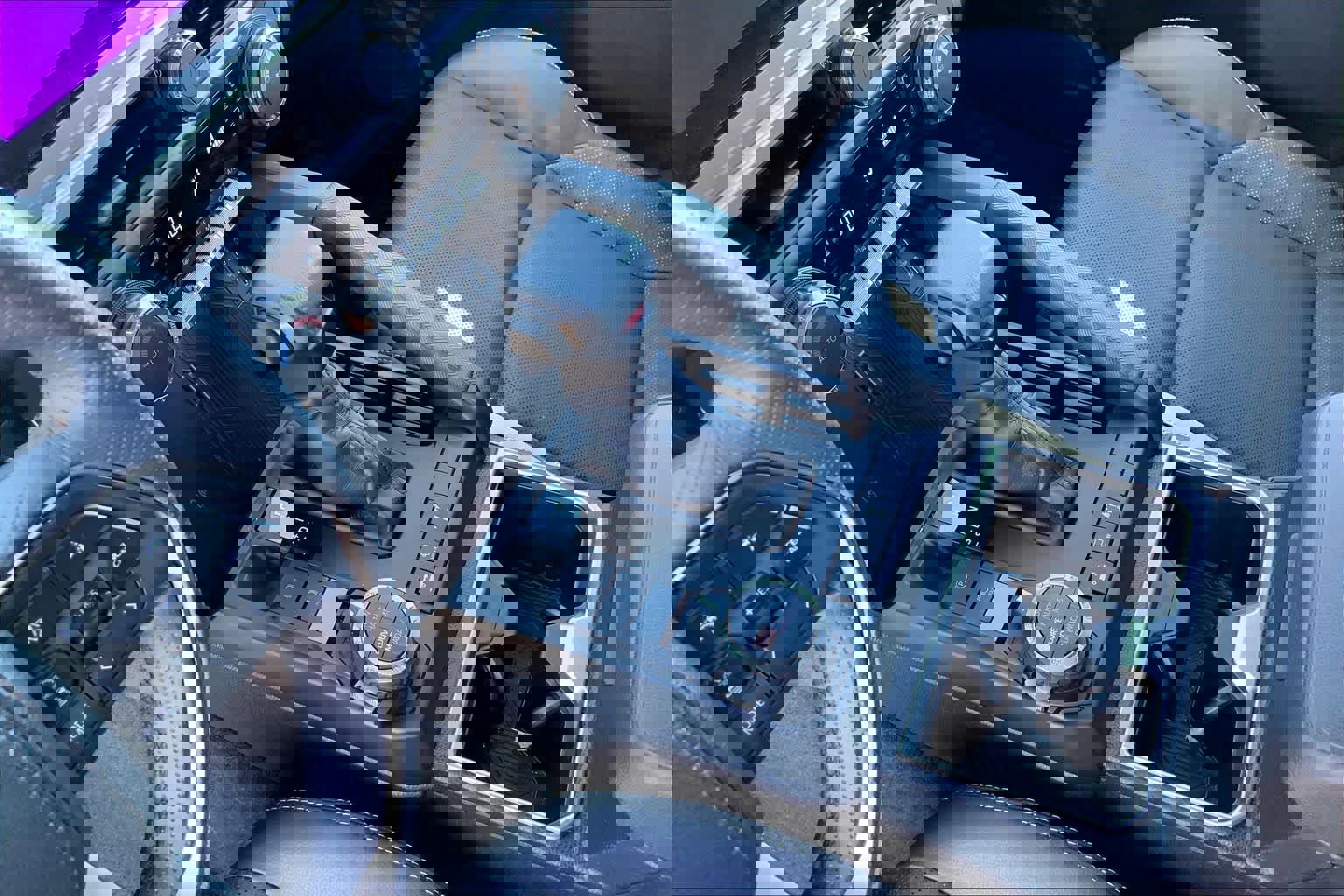 Used 2025 Toyota 4Runner TRD Off-Road Premium image 16