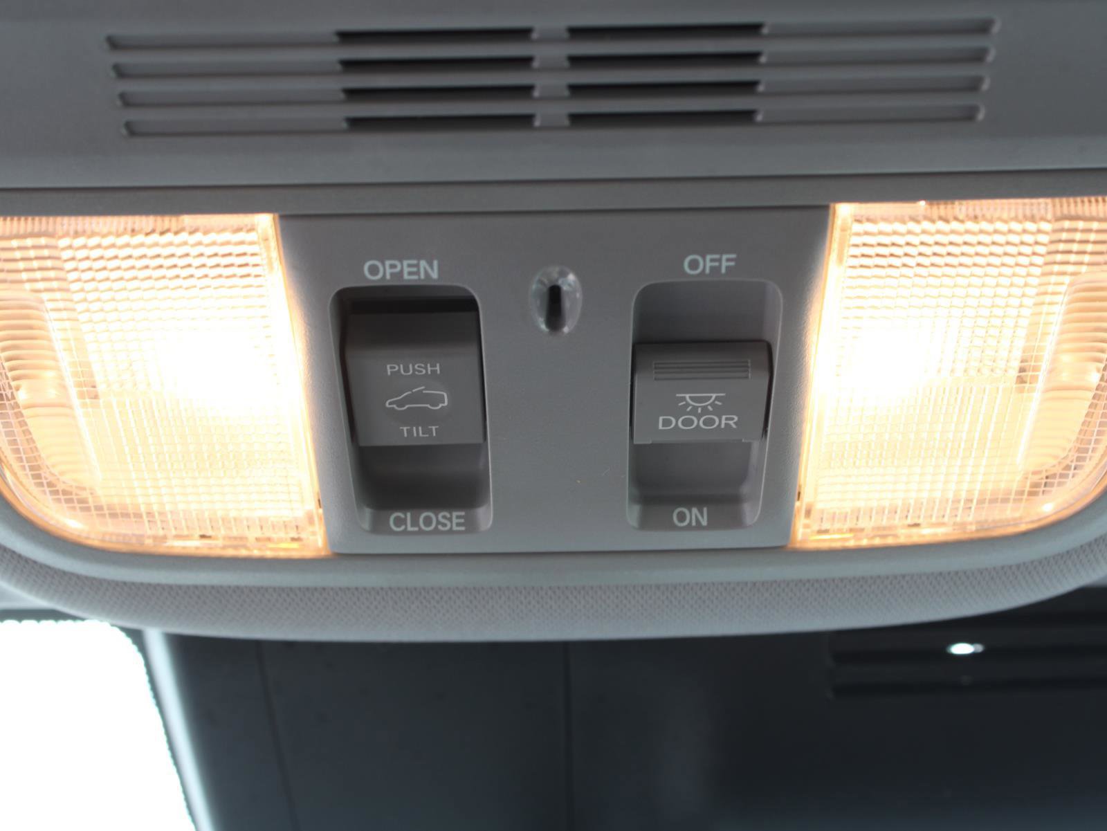 Used 2020 Honda CR-V EX image 12